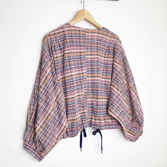 Akemi Kin by Anthropologie plaid drawstring waist, Cardi jacket - Picture 3 of 11